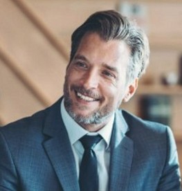 Chuck, Senior Loan Officer in Scottsdale, AZ